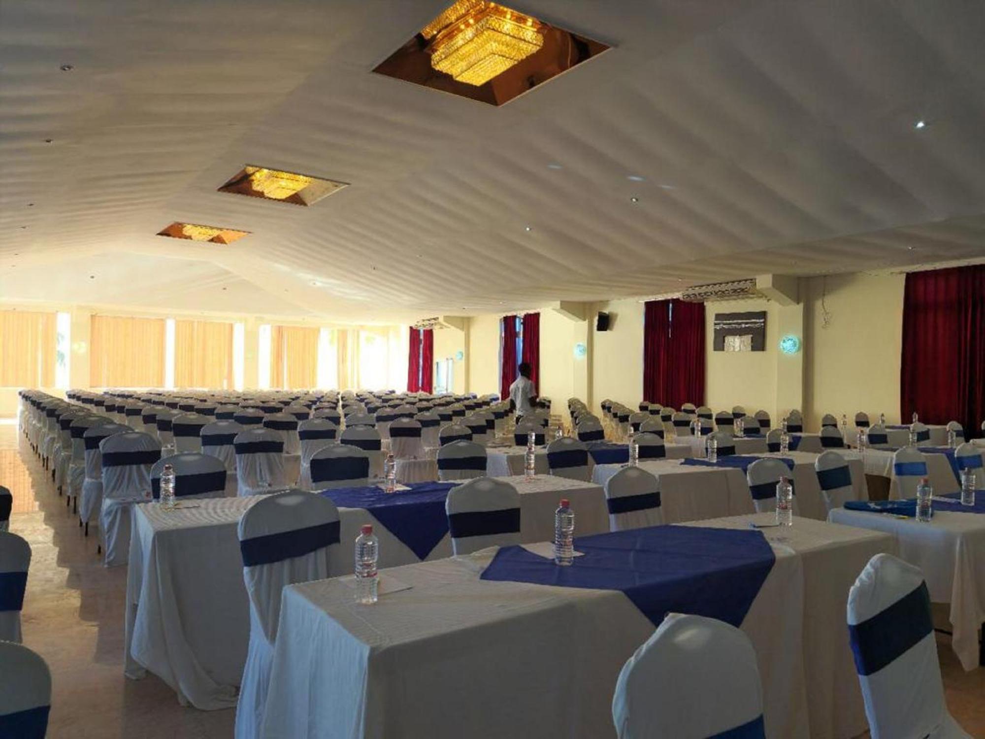 Sai Rock Beach Hotel & Spa Bamburi Εξωτερικό φωτογραφία