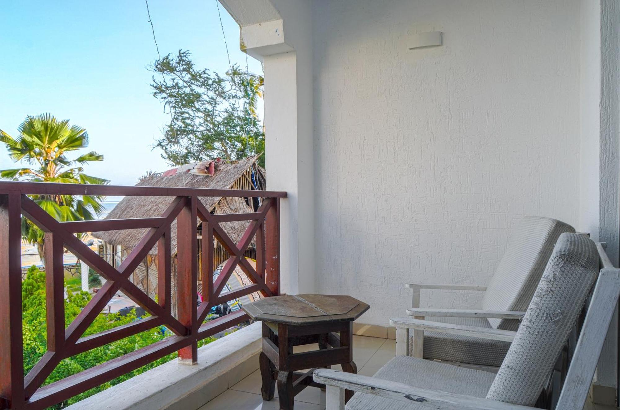 Sai Rock Beach Hotel & Spa Bamburi Εξωτερικό φωτογραφία