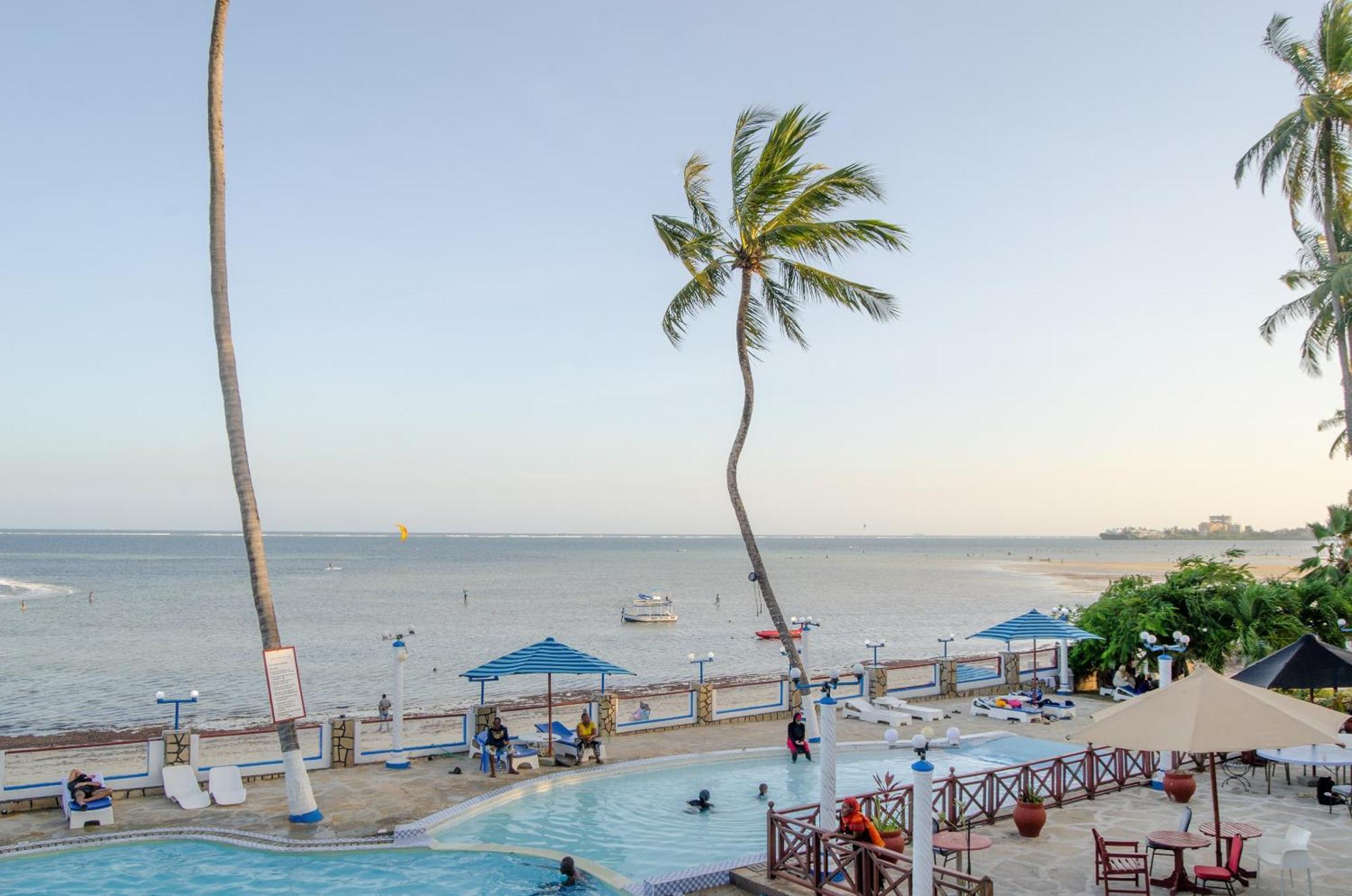 Sai Rock Beach Hotel & Spa Bamburi Εξωτερικό φωτογραφία